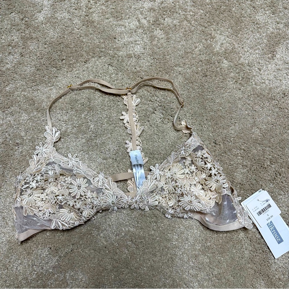 Flora Nikrooz Showstopper Bralette